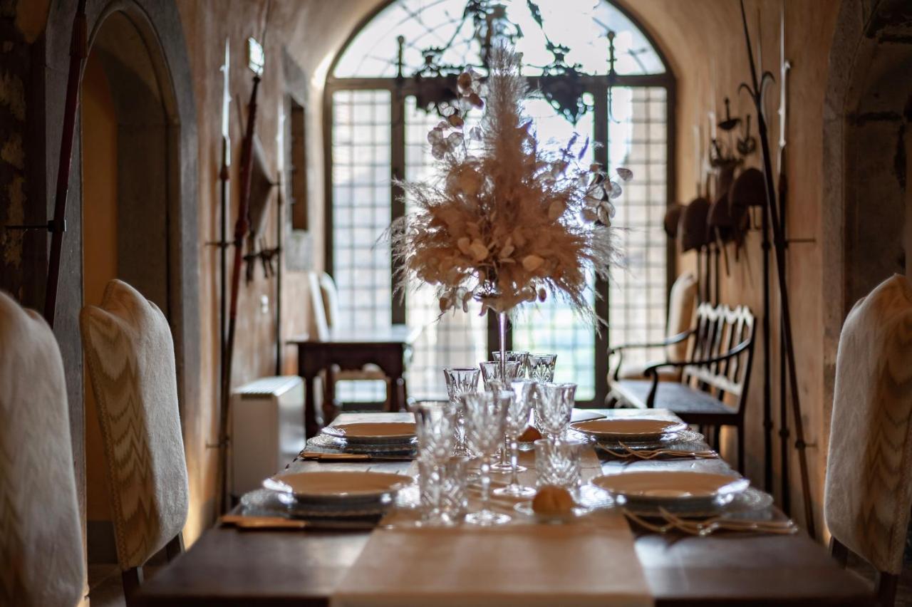 ホテル Castello Costaguti Roccalvecce エクステリア 写真